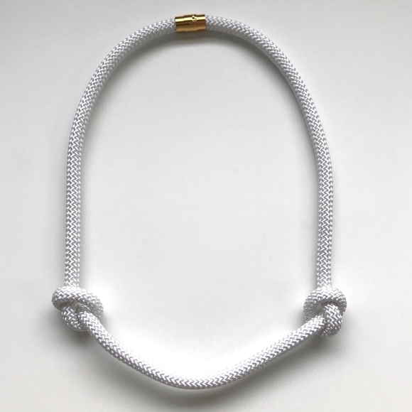 White long rope necklace multiple ways to wear - Picture 12 of 15